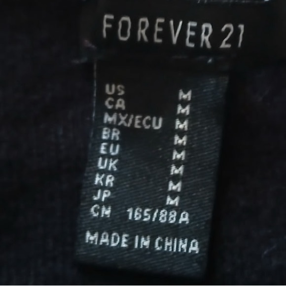 Forever 21 Black Pencil Skirt with Side Slit - Picture 3 of 6